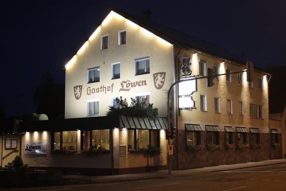 Hotel-Restaurant Loewen Suessen Exterior photo